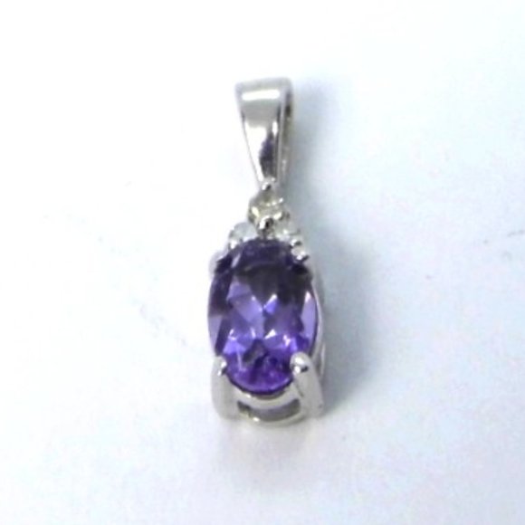 10K Amethyst & Diamond  Gold Pendant - Picture 2 of 5